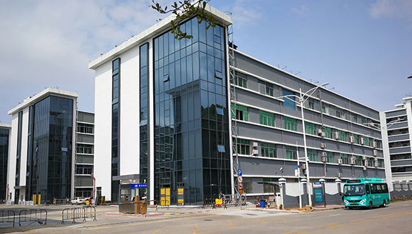 畜禽良种场智慧园区幕墙维修